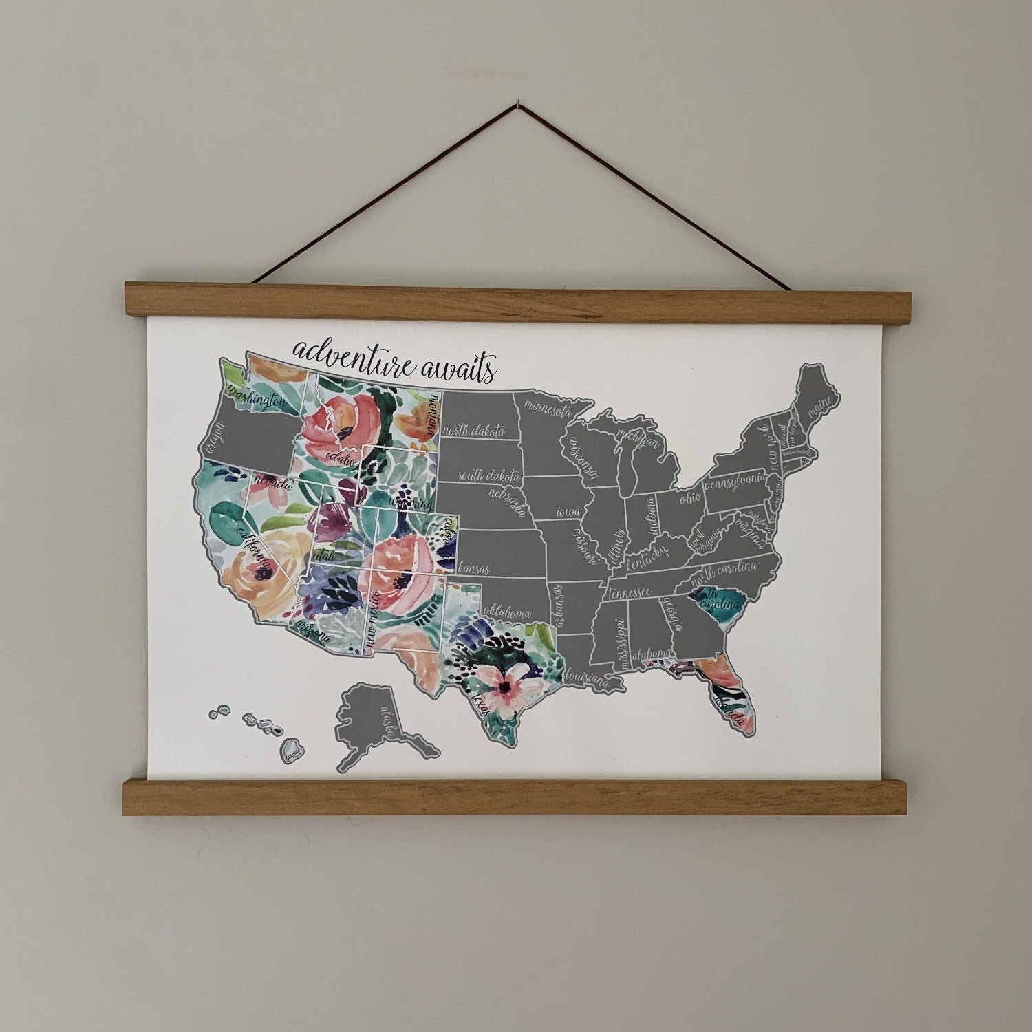 12x17 USA Scratch Off Map Watercolor Reveal With 10 Flags - ONLY 12.97 –  travelisimo